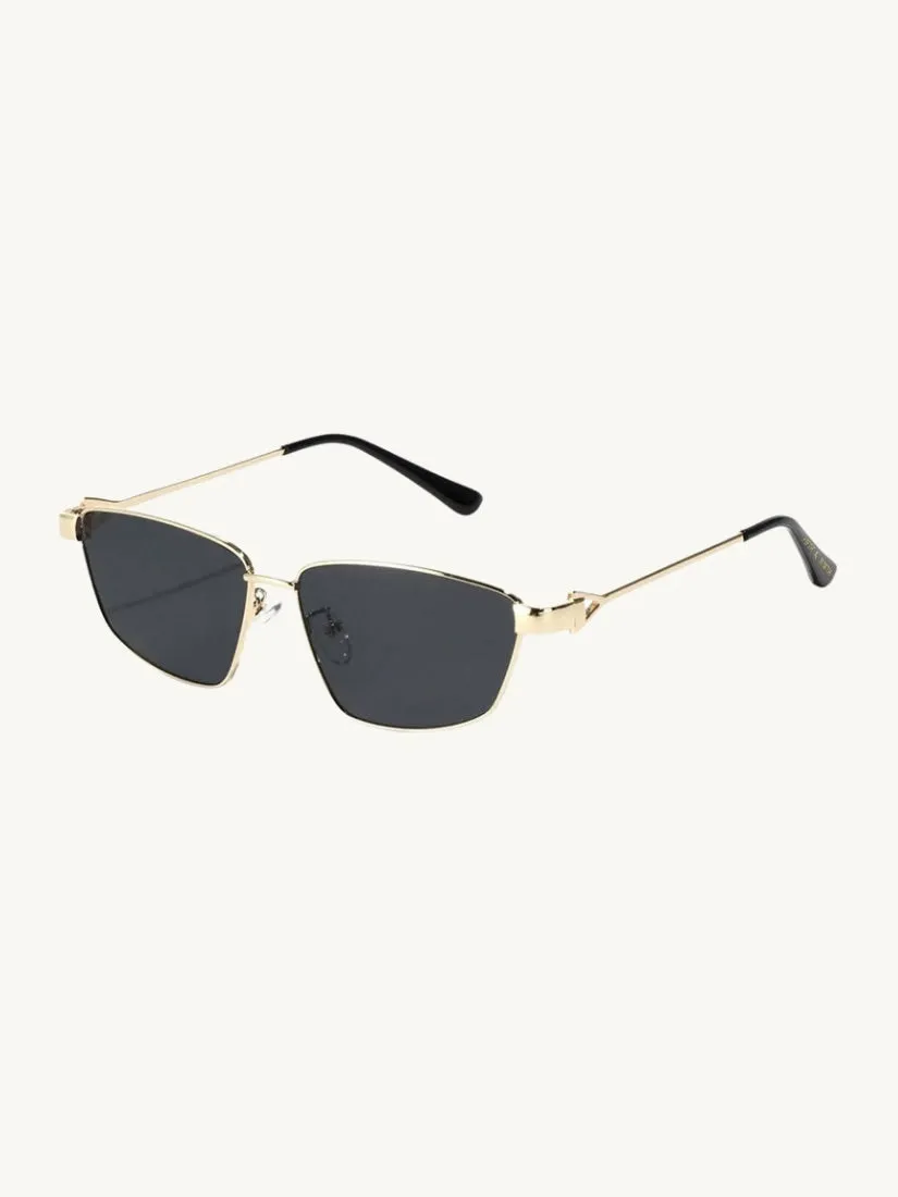 Cleo Polarized Sunglasses: Black/Gold