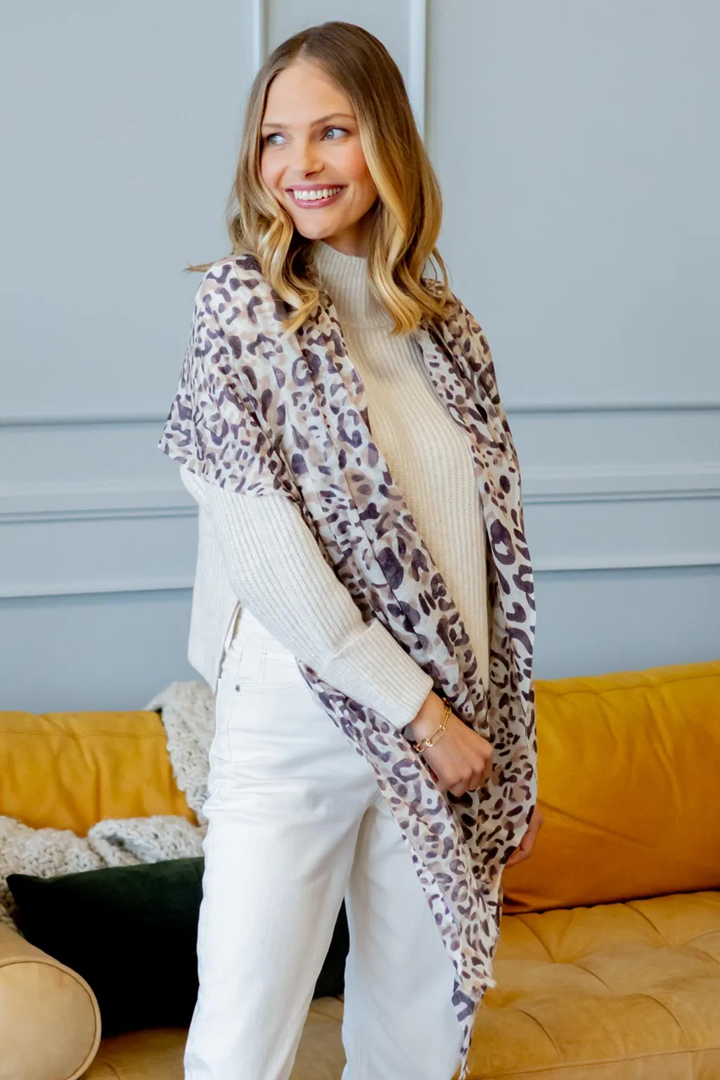 Leopard Scarf - Malt